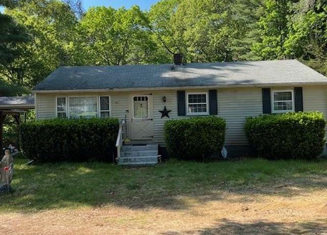 Property at 31 Winsor Ave, Johnston, RI 02919, 3 beds, 1 bath