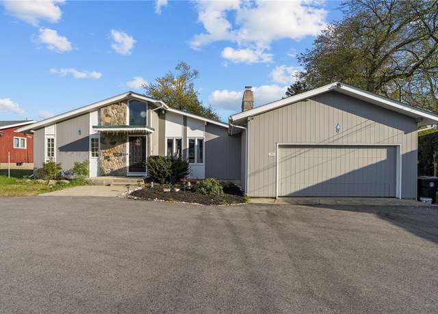 Property at 37 Pinewood Dr, North Providence, RI 02904, 5 beds, 4.5 baths