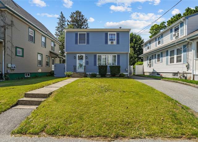 Property at 66 Chestnut Ave, Cranston, RI 02910, 3 beds, 2.5 baths