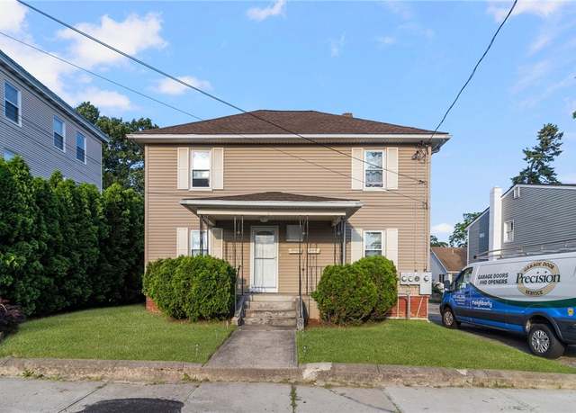 Property at 598 Laurel Hill Ave, Cranston, RI 02920, 3 beds, 2 baths