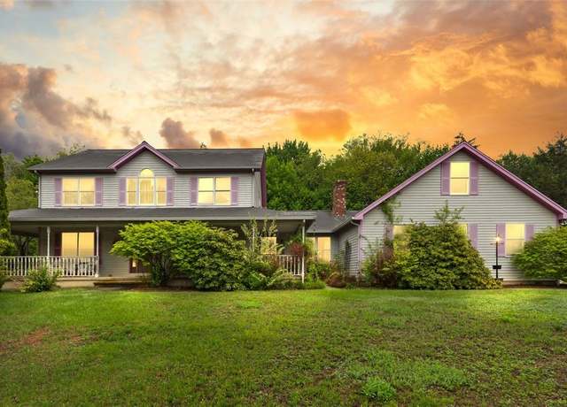 Property at 42 Connors Farm Dr, Smithfield, RI 02917, 4 beds, 2.5 baths