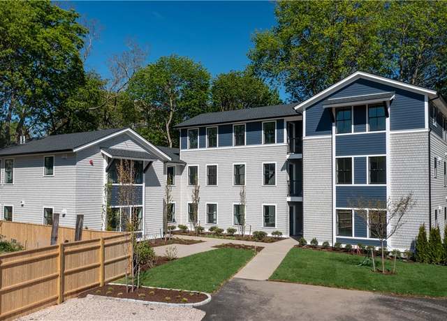 Property at 32 Exchange St #101, East Greenwich, RI 02818, 1 bed, 1 bath