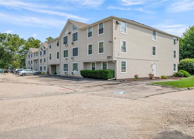 Property at 201 Woodlawn Ave #314, North Providence, RI 02904, 1 bed, 1 bath