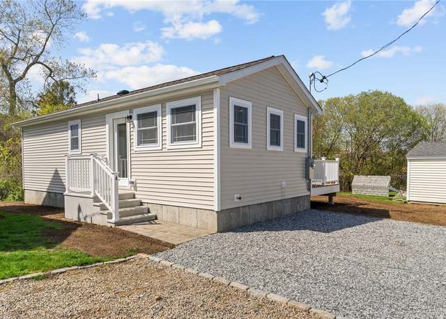 Property at 64 Unit87 Burnside Ave, Narragansett, RI 02882, 1 bed, 1 bath