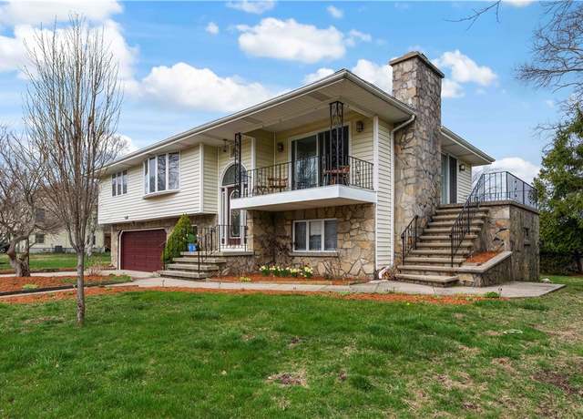 Property at 10 Stuart St, Warren, RI 02885, 3 beds, 2 baths