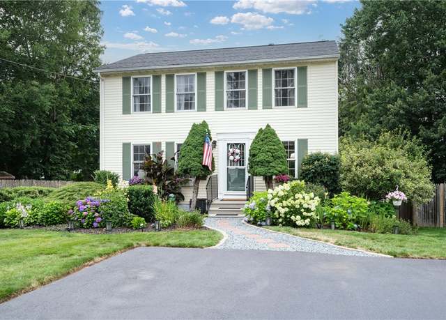 Property at 102 Canning St, Cumberland, RI 02864, 3 beds, 1.5 baths