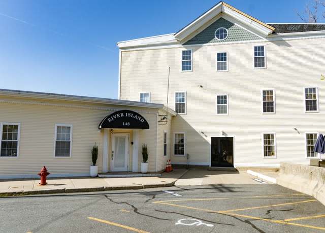 Property at 148 Bernon St #25, Woonsocket, RI 02895, 2 beds, 1 bath