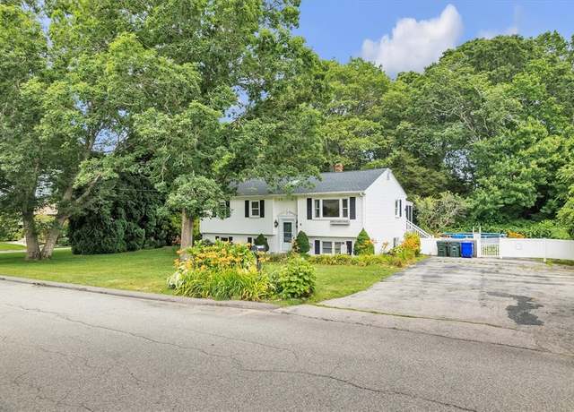 Property at 8 Tonkawa Ave, Westerly, RI 02891, 3 beds, 2 baths