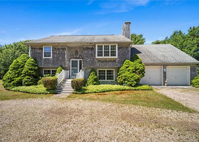 Property at 25 Blueberry Ln, Charlestown, RI 02813, 3 beds, 2 baths