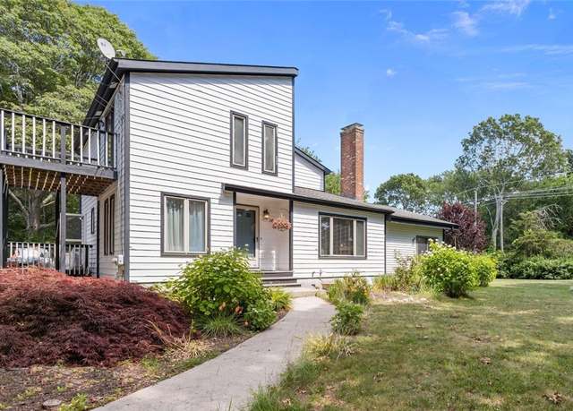 Property at 14 Homestead Cir, South Kingstown, RI 02881, 3 beds, 2 baths