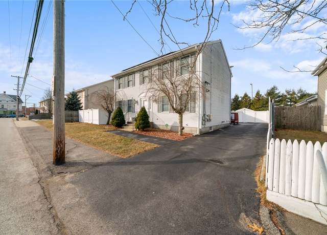 Property at 78 Kenyon Ave, Pawtucket, RI 02861, 5 beds, 3.5 baths