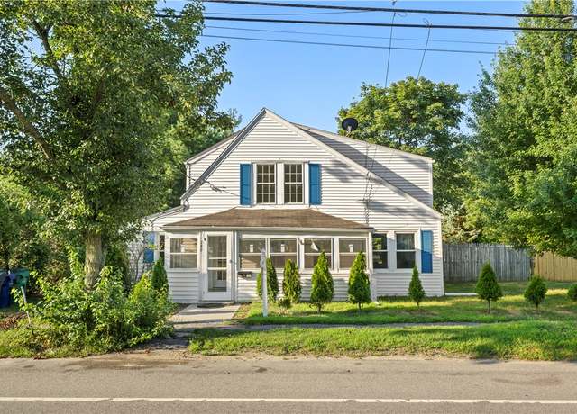 Property at 280 Long St, Warwick, RI 02886, 3 beds, 2 baths