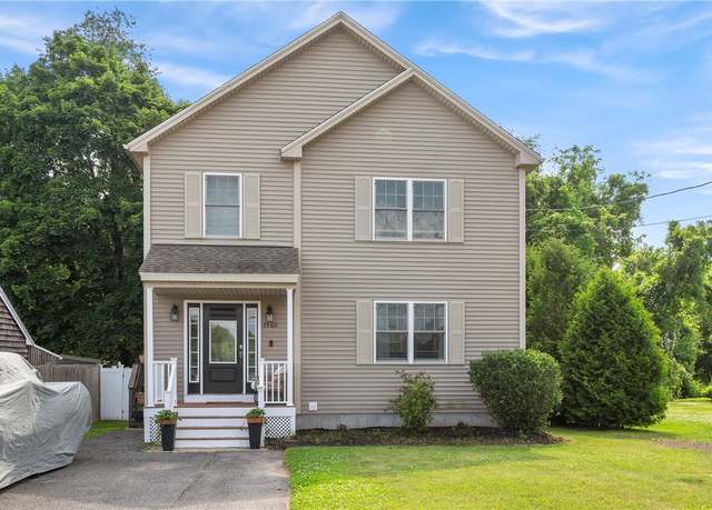 Property at 3560 Diamond Hill Rd, Cumberland, RI 02864, 3 beds, 2.5 baths