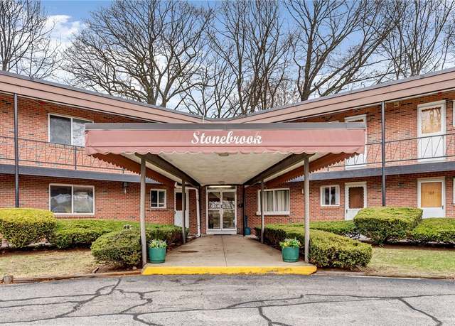Property at 72 W Shore Rd #204, Warwick, RI 02889, 2 beds, 1 bath
