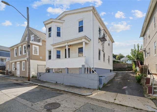 Property at 17 What Cheer Ave, Providence, RI 02909, 5 beds, 2 baths