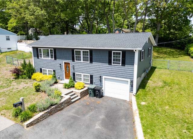 Property at 1 Grant Dr, Coventry, RI 02816, 3 beds, 2 baths