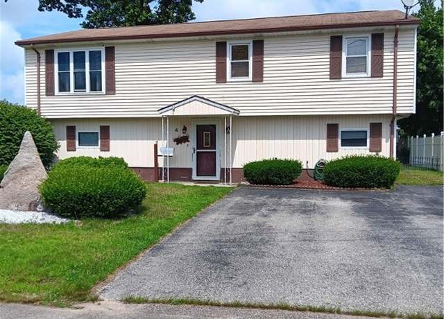 Property at 4 Belaire Dr, Johnston, RI 02919, 3 beds, 1.5 baths