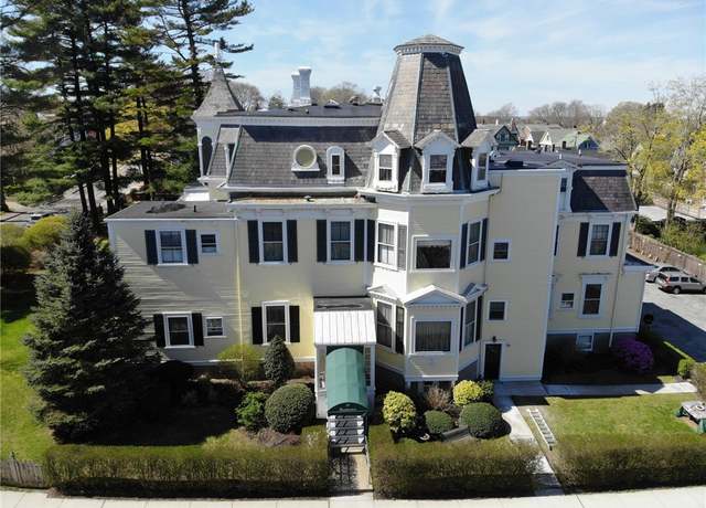 Property at 45 Ayrault Ave #8, Newport, RI 02840, 2 beds, 1 bath