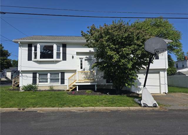 Property at 114 Florida Ave, Cranston, RI 02920, 3 beds, 1 bath