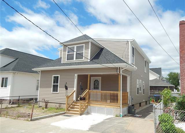 Property at 31 Carr St, Providence, RI 02905, 5 beds, 2 baths