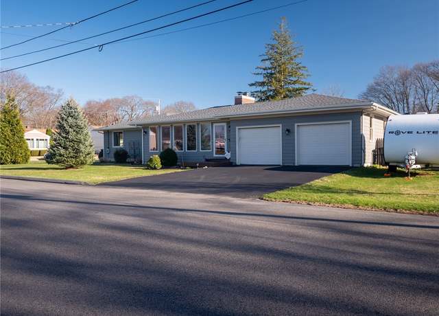 Property at 55 Narragansett Ave, West Warwick, RI 02893, 2 beds, 2 baths