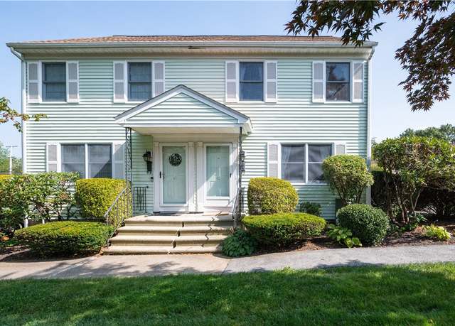 Property at 2970 Mendon Rd #42, Cumberland, RI 02864, 2 beds, 1.5 baths