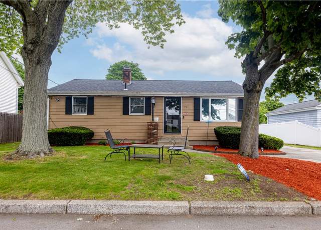 Property at 71 Julian St, Pawtucket, RI 02861, 2 beds, 1.5 baths