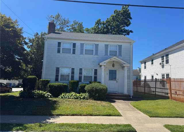 Property at 36 Brookwood Rd, Cranston, RI 02910, 3 beds, 1.5 baths