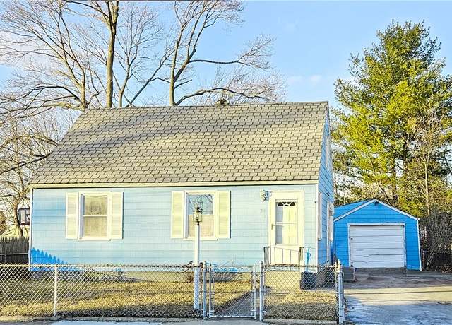 Property at 34 Wasaga Rd, Pawtucket, RI 02861, 3 beds, 1 bath