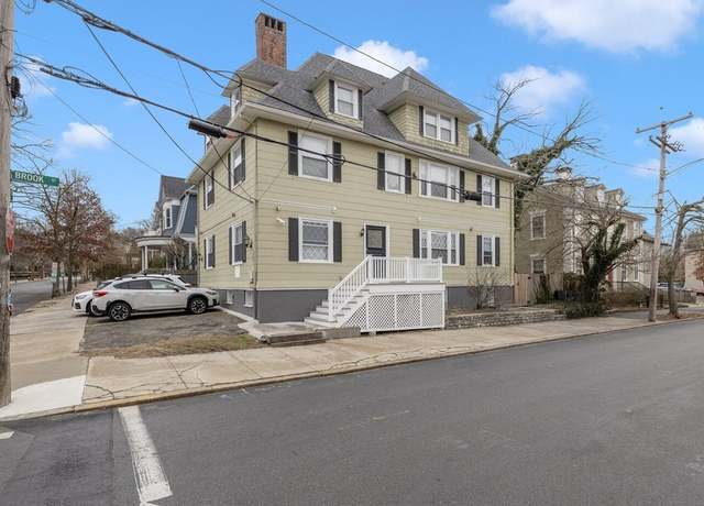 Property at 167 George St, Providence, RI 02906, 13 beds, 6 baths