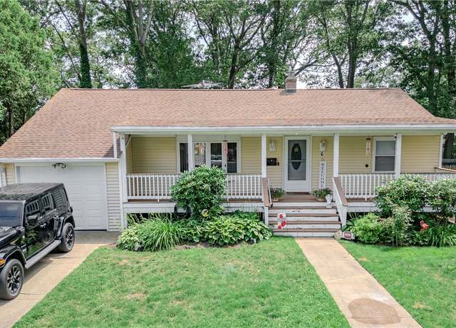 Property at 6 Jacksonia Dr, North Providence, RI 02911, 3 beds, 2 baths