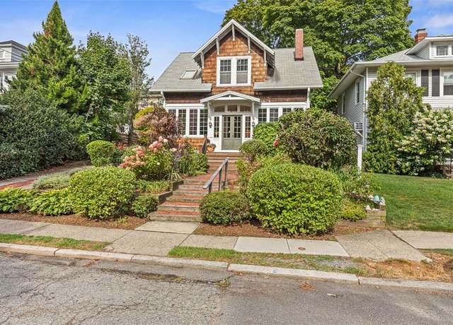 Property at 114 Lorimer Ave, Providence, RI 02906, 3 beds, 2.5 baths