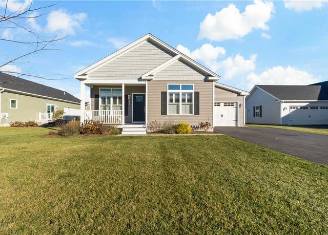 Property at 45 Fescue Ln, Wakefield, RI 02879, 2 beds, 2 baths
