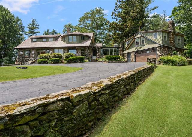 Property at 10 Hamilton Hl, Glocester, RI 02829, 5 beds, 4.5 baths