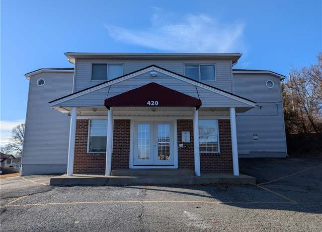 Property at 420 Woodward Rd #27, North Providence, RI 02904, 1 bed, 1 bath