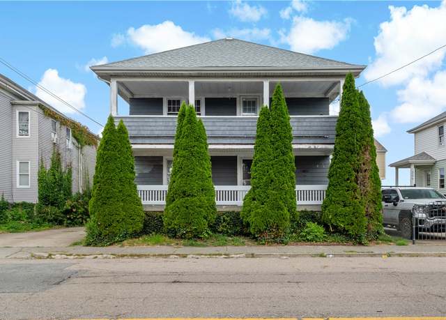 Property at 200 Market St, Warren, RI 02885, 6 beds, 2 baths