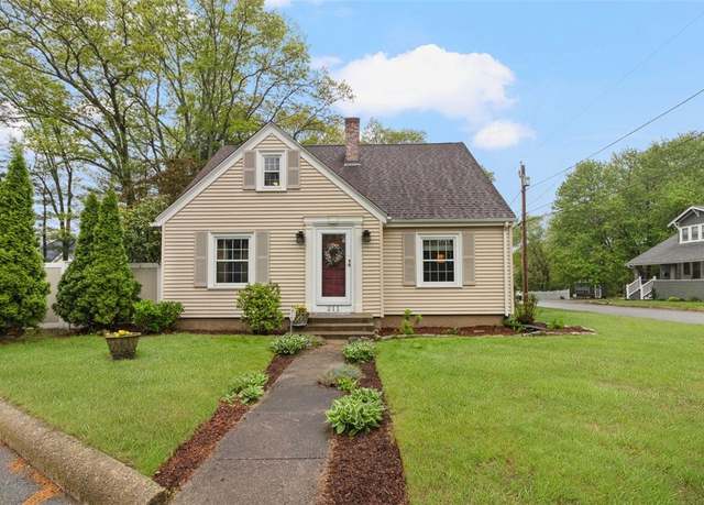 Property at 211 Fairview Ave, Coventry, RI 02816, 4 beds, 2 baths