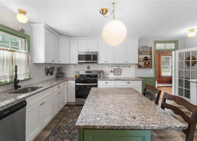 Property at 821 Greenville Ave, Johnston, RI 02919, 3 beds, 2 baths