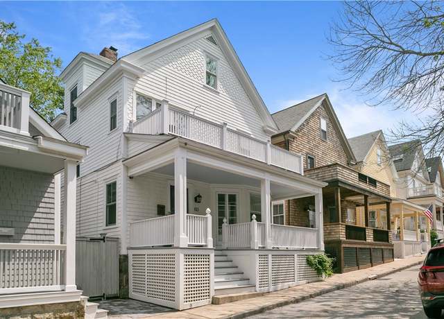 Property at 60 Prospect Hill St, Newport, RI 02840, 4 beds, 3.5 baths