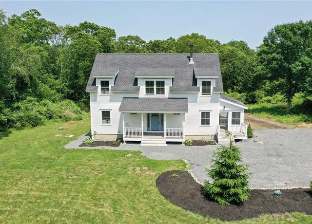 Property at 26 Old Stone Church Rd, Little Compton, RI 02837, 4 beds, 4 baths