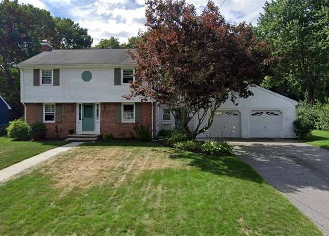 Property at 35 Arnold Dr, Cumberland, RI 02864, 4 beds, 2 baths