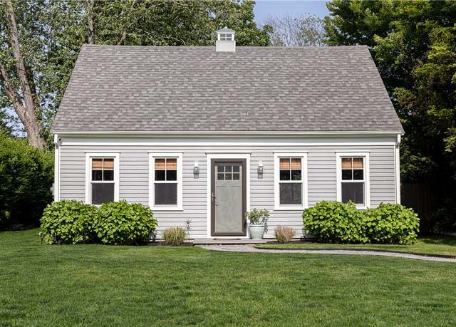 Property at 57 Warren Ave, Middletown, RI 02842, 3 beds, 1.5 baths