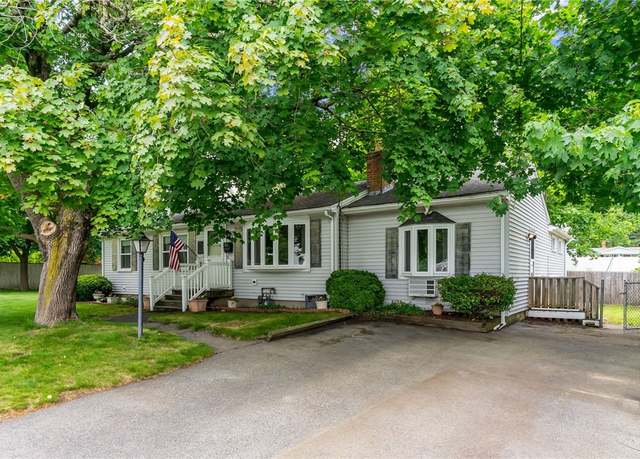 Property at 28 Ann Ln, North Kingstown, RI 02852, 4 beds, 2 baths