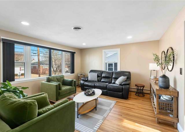 Property at 6 Flanders St, Johnston, RI 02919, 3 beds, 1.5 baths