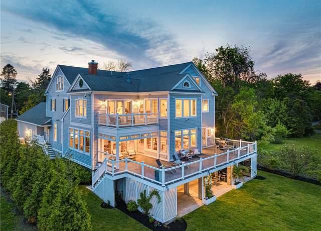 Property at 22 Tyler Point Rd, Barrington, RI 02806, 6 beds, 3.5 baths