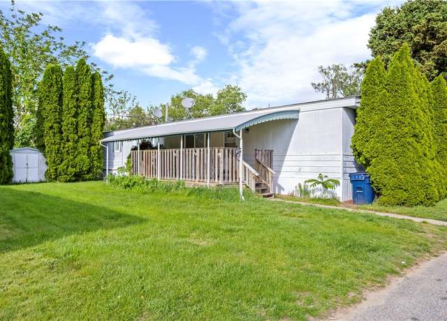 Property at 19 Cathy Cir, Portsmouth, RI 02871, 2 beds, 1 bath