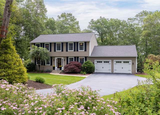 Property at 31 Wickaboxet Dr, West Greenwich, RI 02817, 3 beds, 2.5 baths