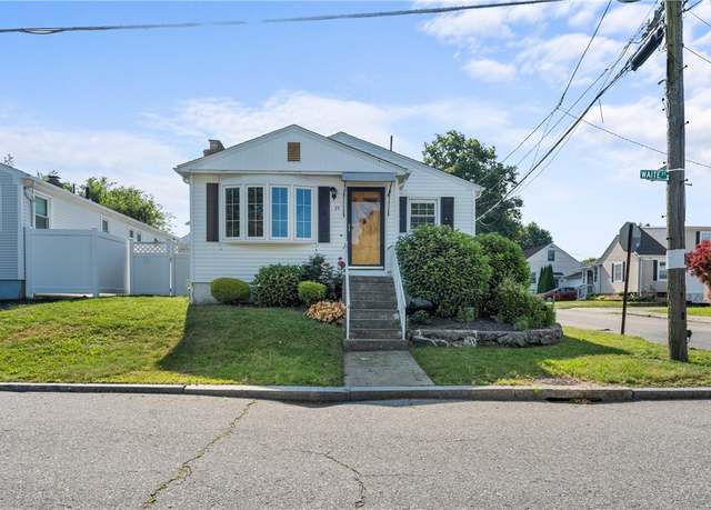 Property at 59 Waite St, Providence, RI 02908, 3 beds, 1 bath
