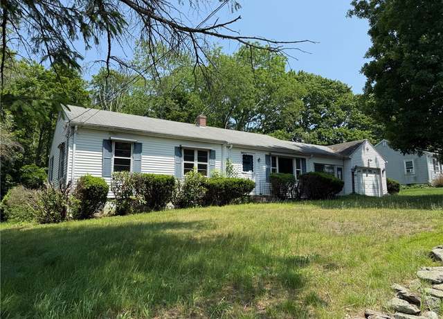 Property at 5 Pleasant View Cir, Smithfield, RI 02828, 3 beds, 1 bath