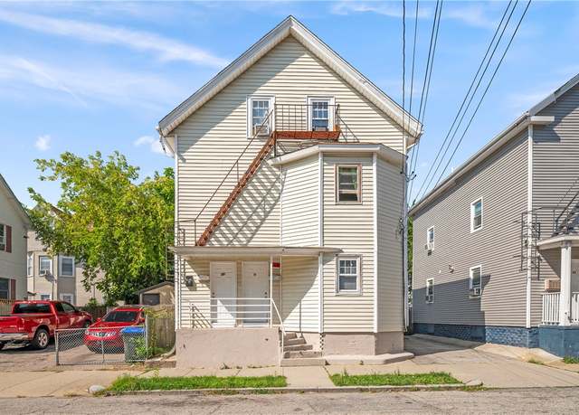 Property at 69 Niagara St, Providence, RI 02907, 6 beds, 3 baths